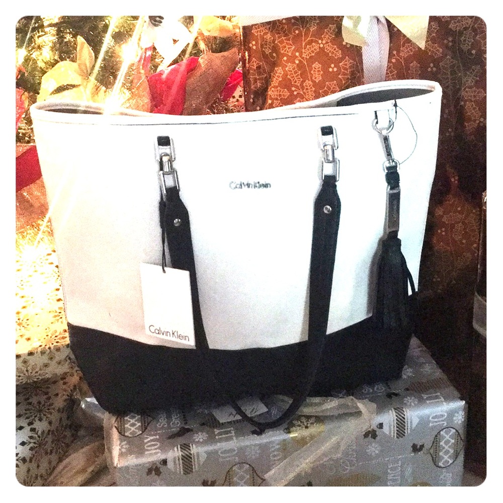 Calvin Klein black & white tote